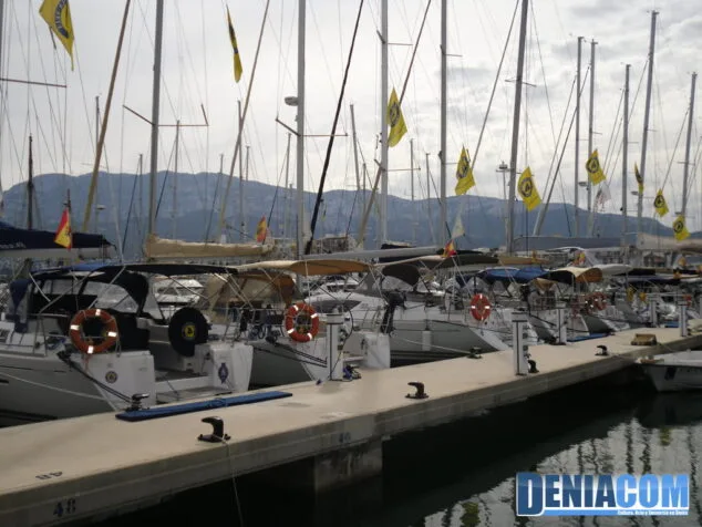 El puerto de Dénia: así ha cambiado la fachada marítima de la ciudad 4 Puerto de Dénia Amarres en el Portet