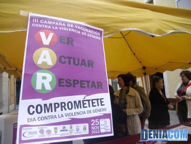 02 Stand informativo contra la violencia de género en Dénia