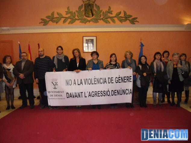 09 Acte institucional contra la violència de gènere a Dénia