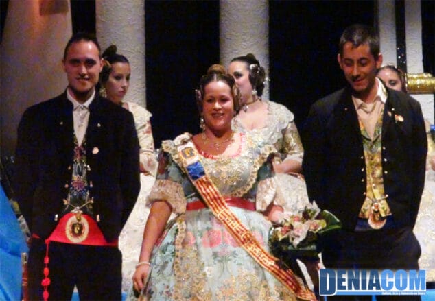 17 Presentación Diana 2012 Corte de honor