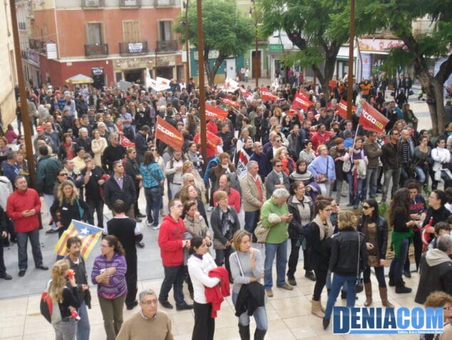 La comarca alza su voz contra los recortes en una manifestación sin incidentes 25 24 Huelga General en Dénia 14N Manifestación