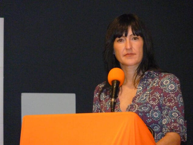 El BLOC puso en valor a las personas y colectivos que luchan por nuestra cultura en sus "Premis de la Tardor" 4 Eva Ronda presenta Los Premis de la Tardor