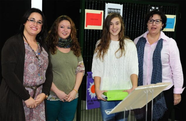 Guanyadora del concurs de cartells del Dia Contra la Violència de Gènere 2012 a Dénia
