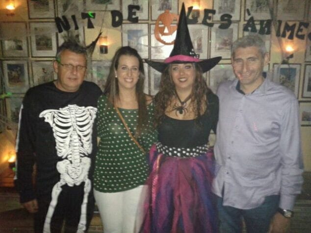 Marta Tabernero y Jaume Bertomeu en el Halloween de la Falla Baix la Mar