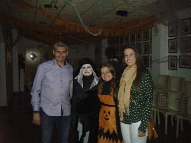 Marta Tabernero y Jaume Bertomeu en el Halloween de la Falla Les Roques