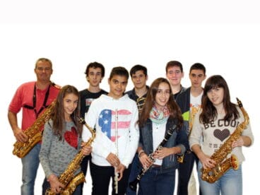 Nous músics a la Banda de Dénia