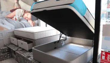 Cajones para almacenaje y canapés