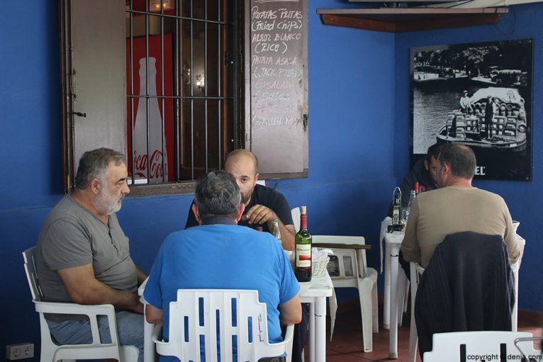 Comer en Bar Restaurante El Polígono