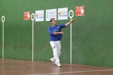 fronton en denia 5 11 12