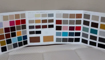 Muestras de tejidos de colores para tus cabeceros y canapés