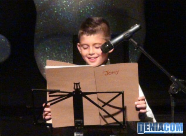 03 Presentación Camp Roig 2013 Presidente infantil saliente