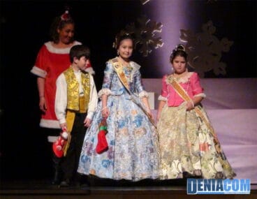 03 Presentación Infantil de la Falla Saladar – Comisión infantil