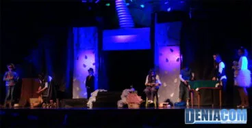04 Presentación Infantil Falla Centro 2013 – Escenas de la historia de Dénia