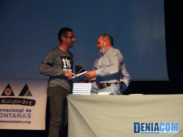 16 Conferencia de Juanito Oyarzábal en Dénia Día Internacional de las Montañas 2012