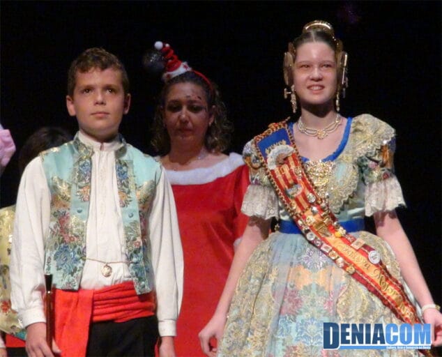 18 Presentación Infantil de la Falla Saladar Cargos 2012