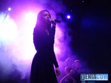 24 Festival Infantil de la Canción 2012 – Paula