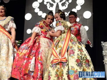 26 Presentación Camp Roig 2013 – Pleitesía de las Falleras Mayores de Dénia