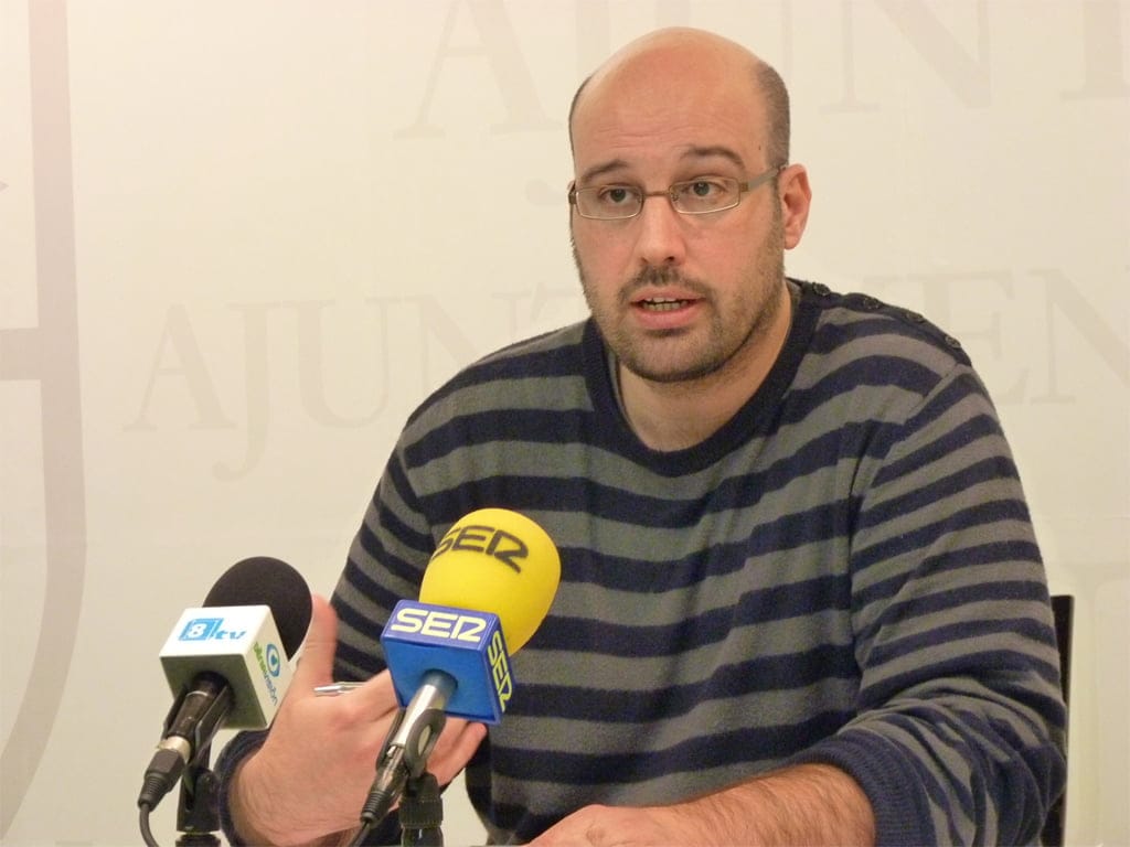 Josep Crespo - Concejal de Bloc-Compromis en Dénia Josep Crespo Concejal de Bloc Compromis en Dénia