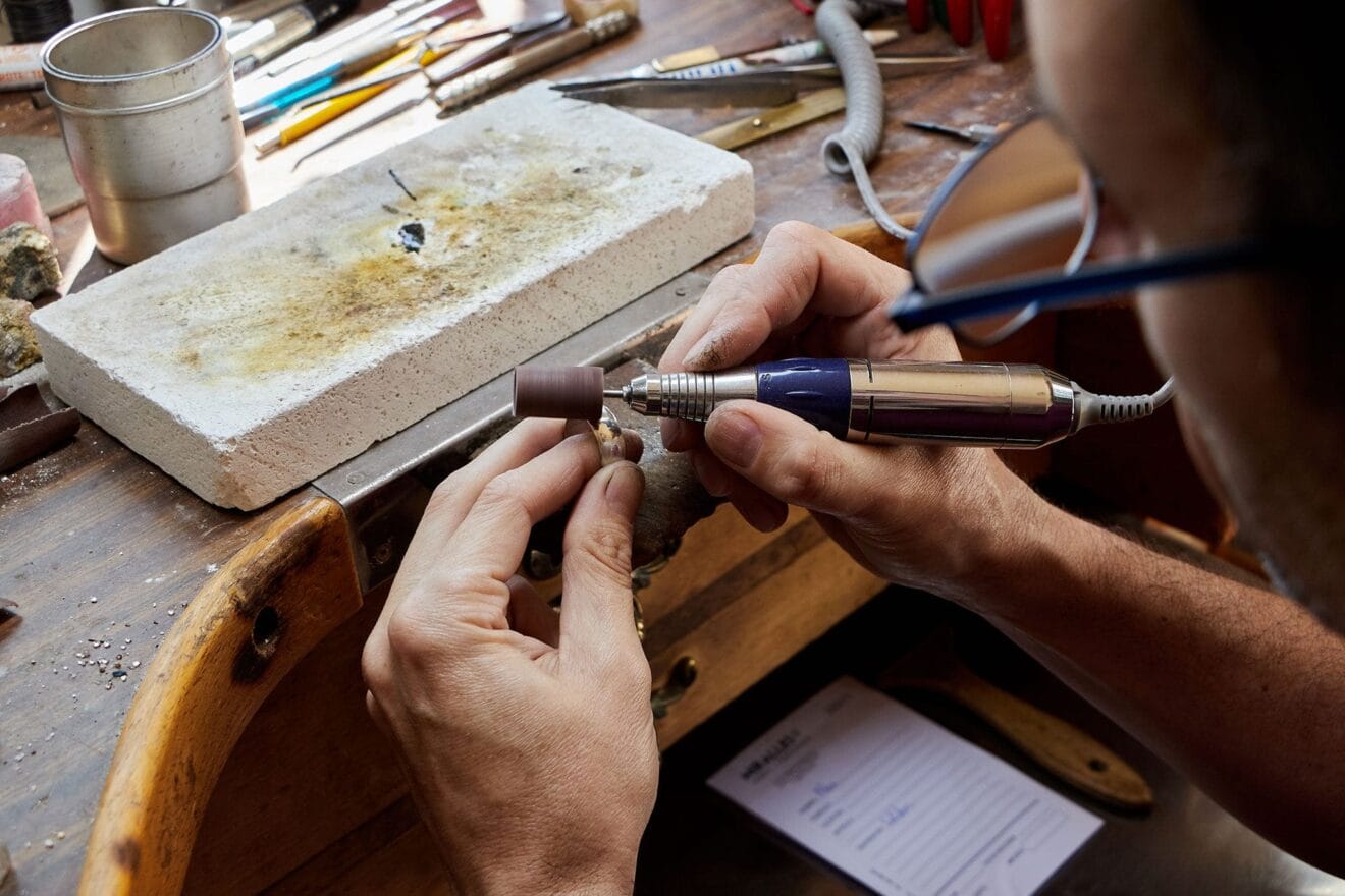 Reparación de joyas en Dénia