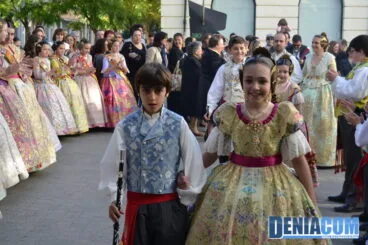 02 Presentación Infantil Oeste 2013 – Llegada de la comisión