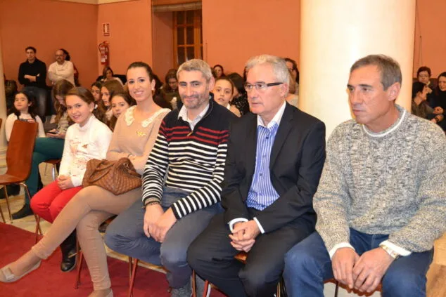 Llibrets y crítica local en la segunda charla de las Jornadas Culturales Falleras 3 Charla sobre literatura fallera 03