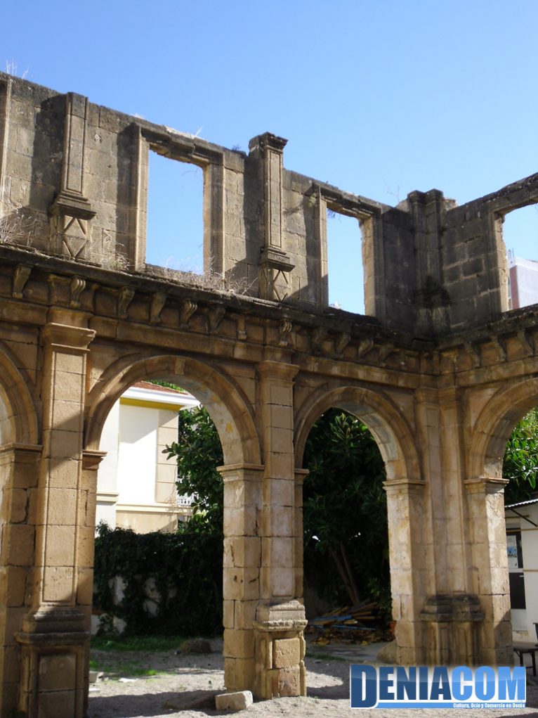 Dénia - Restos del antiguo convento de San Antonio