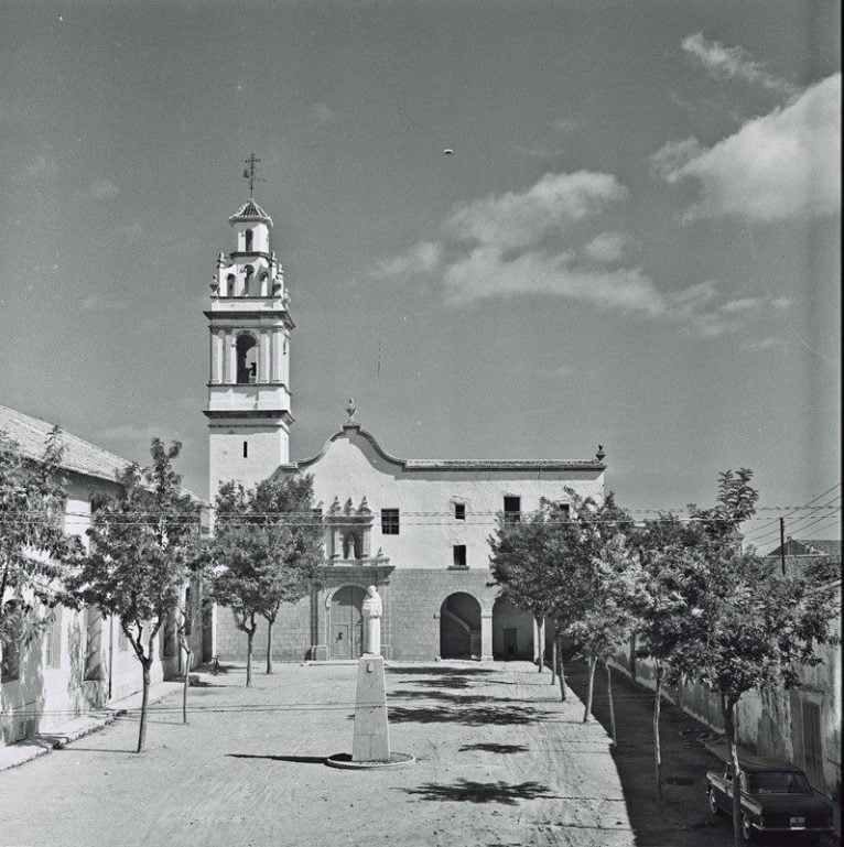 Foto antigua de la Plaza del Convento