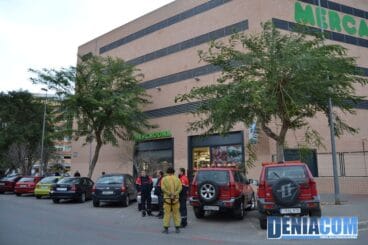 Temporal de viento en Dénia – Bomberos actúan en Mercadona