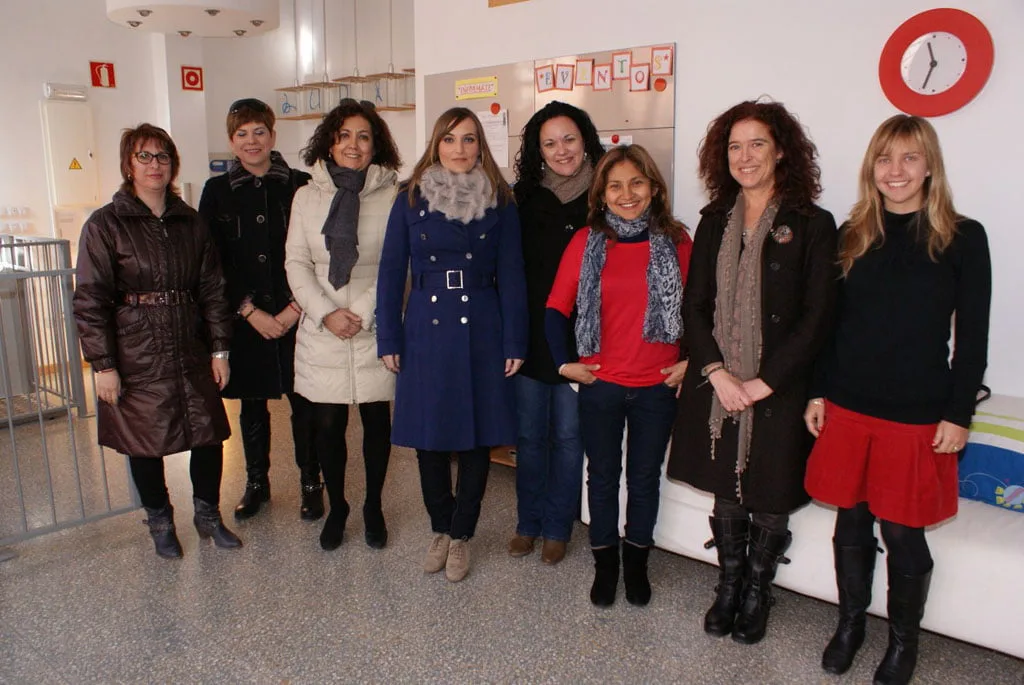 Visita de diputadas socialistas a LUDAI en Dénia