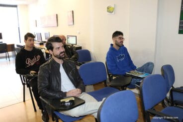 Alumnos en V de Victoria