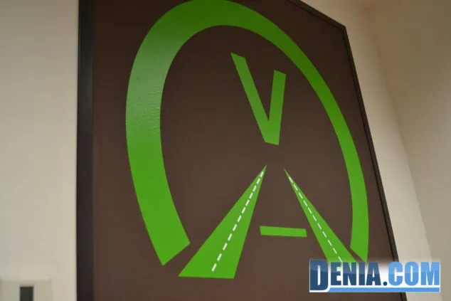 02 Inauguración de la Autoescuela Victoria en Dénia