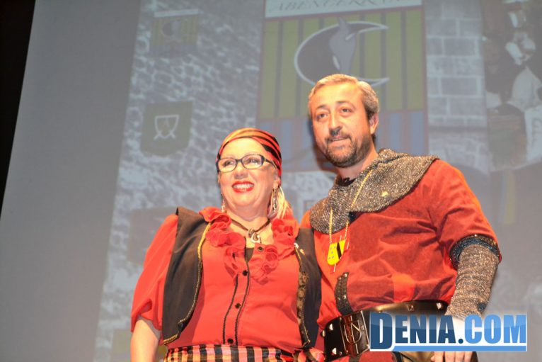 14 Presentación de capitanes Mig Any Dénia 2013 - Primer Tró Piratas Berberiscas - Gloria Santiago