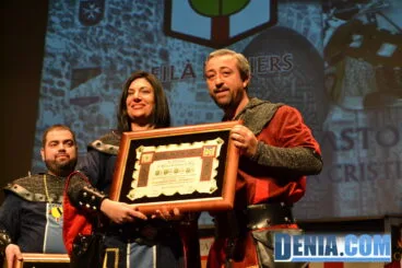 20 Presentación de capitanes Mig Any Dénia 2013 – Abanderada Cristiana – Ana Adela Pastor