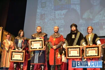 26 Presentación de capitanes Mig Any Dénia 2013 – Cargos 2013