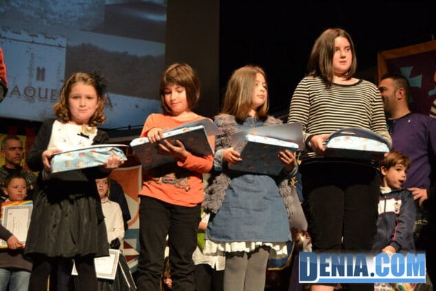 49 Presentación de capitanes Mig Any Dénia 2013 Ganadoras del concurso de dibujo