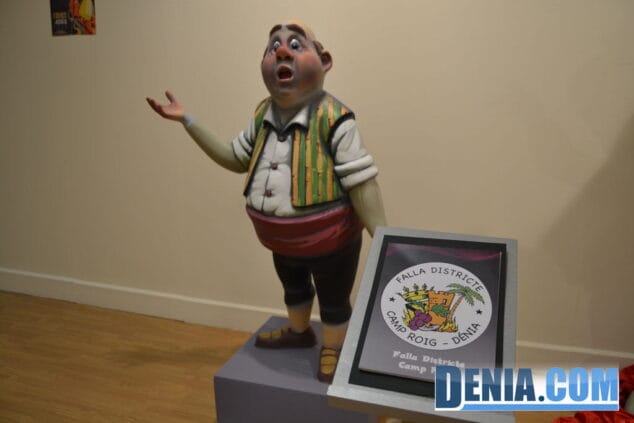Las falleras Mayores de Dénia inauguraron la exposición del Ninot 59 59 Inauguración de la exposición del ninot en Dénia 2013