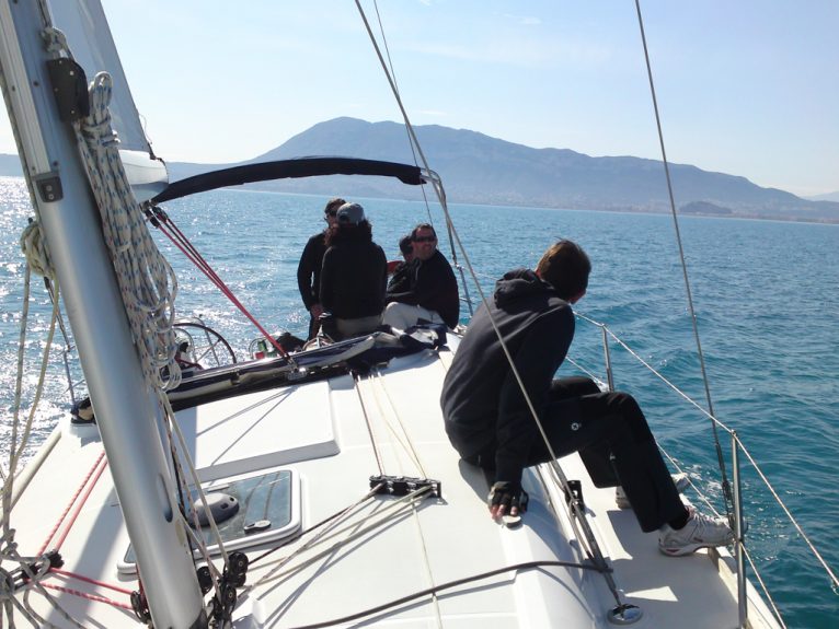 Aprender a navegar con Navega Velas y Viento en Dénia