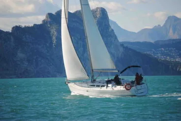 Cursos de vela en Dénia – Navega Velas y Viento