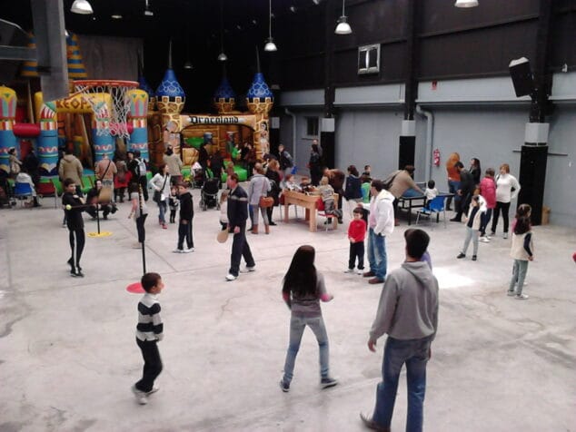 Diumenges en Familia en Dénia Llunàtics