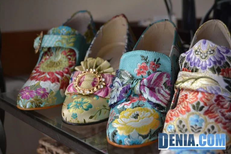 L'Espolí - Zapatos de fallera en Dénia
