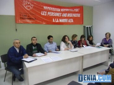 Miembros de la Plataforma en Defensa de la Ley de Dependencia en la Marina Alta