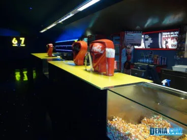 Portal de La Marina Cines IMF