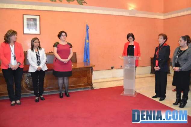 Jessica Romero apela por equilibrar fuerzas en la lucha por la igualdad en su homenaje en el Día de la Mujer 3 03 Jessica Romero reconocida en el Día de la Mujer de Dénia 2013