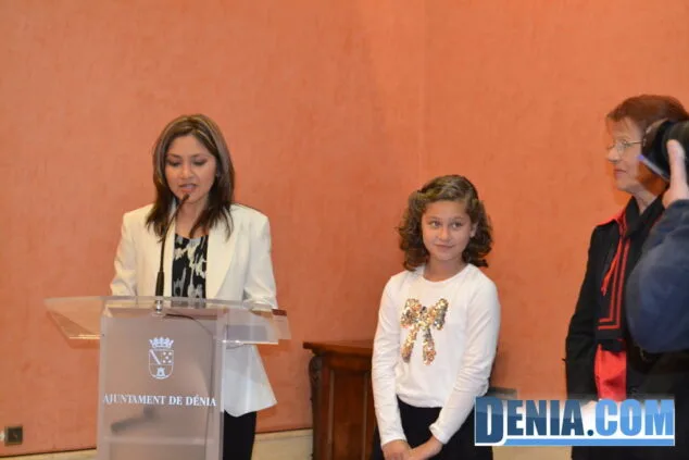 Jessica Romero apela por equilibrar fuerzas en la lucha por la igualdad en su homenaje en el Día de la Mujer 9 09 Jessica Romero reconocida en el Día de la Mujer de Dénia 2013