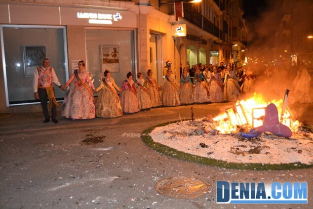 15 Cremà de las Fallas de Dénia 2013