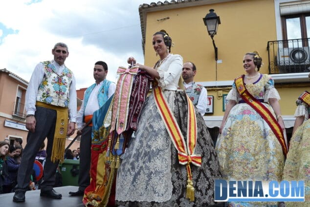 15 Día de la Bandera del Oeste 2013