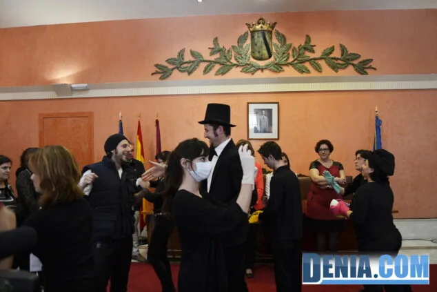Jessica Romero apela por equilibrar fuerzas en la lucha por la igualdad en su homenaje en el Día de la Mujer 15 15 Jessica Romero reconocida en el Día de la Mujer de Dénia 2013