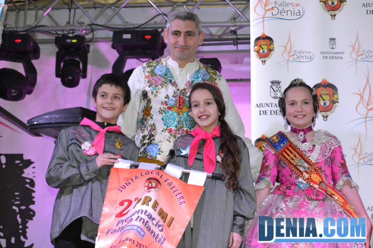 25 Sopar de Germanor 2013 en Dénia - Falla Baix la Mar Segundo Premio de Presentaciones infantiles
