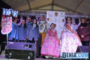 30 Sopar de Germanor 2013 en Dénia – La Falla Port Rotes gana el premio al mejor aparador