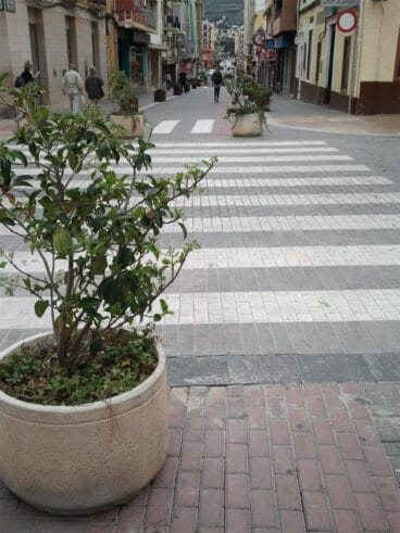 Carril bici en la Calle Diana de Dénia